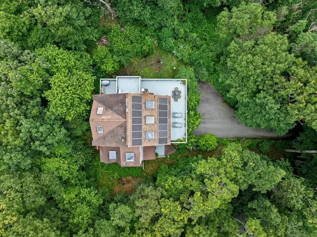 $695,000 | 15 Nonantum Road, Plymouth, MA 02360