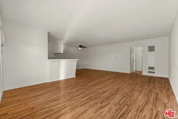 $2,750 | 15540 Moorpark Street, Unit 1, Encino, CA 91436