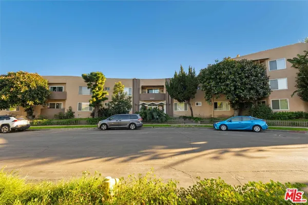 $2,750 | 15540 Moorpark Street, Unit 1, Encino, CA 91436