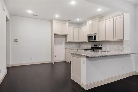 $334,900 | 2209 Jameson Lane, McKinney, TX 75070