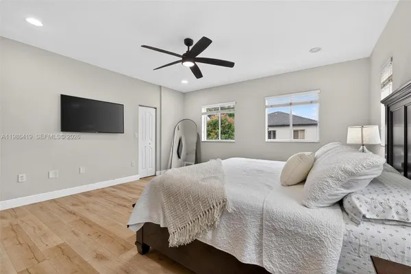 $3,999 | 15874 Southwest 138th Terrace, Unit 2, Miami, FL 33196