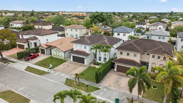 $3,999 | 15874 Southwest 138th Terrace, Unit 2, Miami, FL 33196