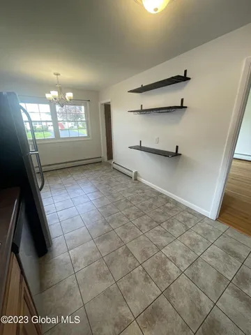 $2,100 | 3 Westford Street, Albany, NY 12208