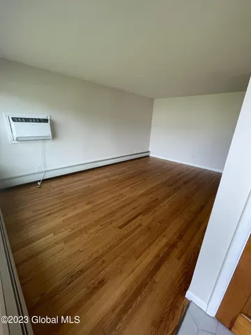 $2,100 | 3 Westford Street, Albany, NY 12208