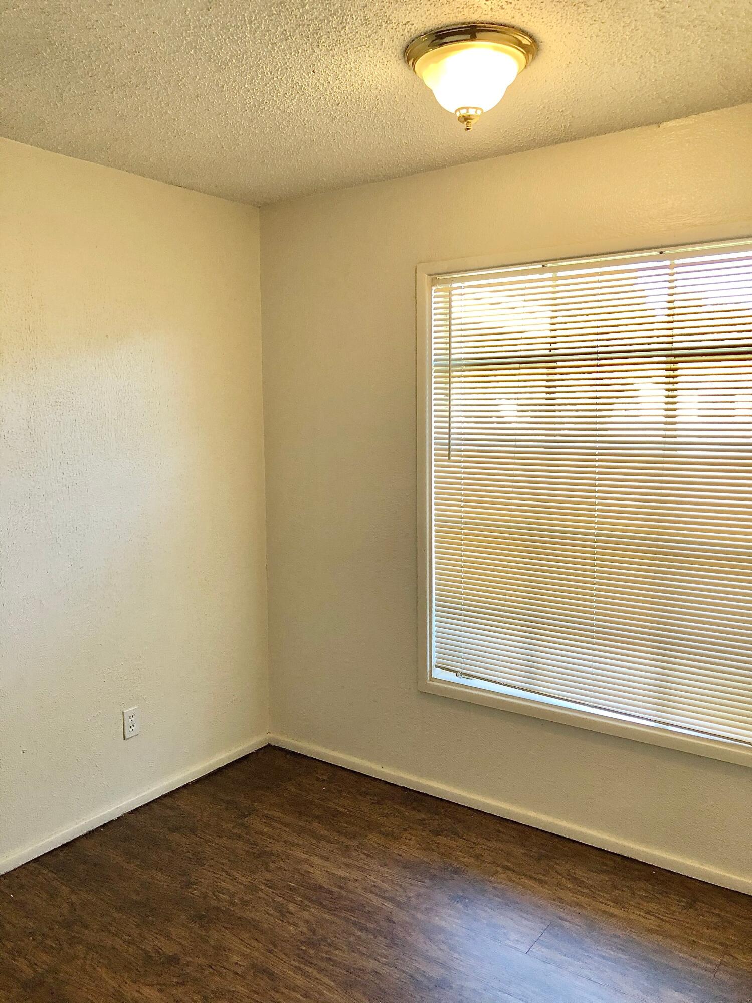 3707 26th Street Lubbock, TX 79410 - Photo 9 of 9 IMG_E6834