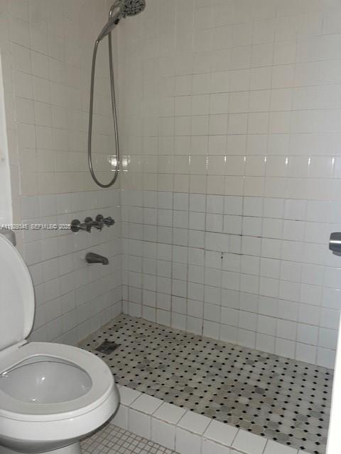 10000 Northwest 80th Court, Unit 2201 Hialeah Gardens, FL 33016 - Photo 11 of 21