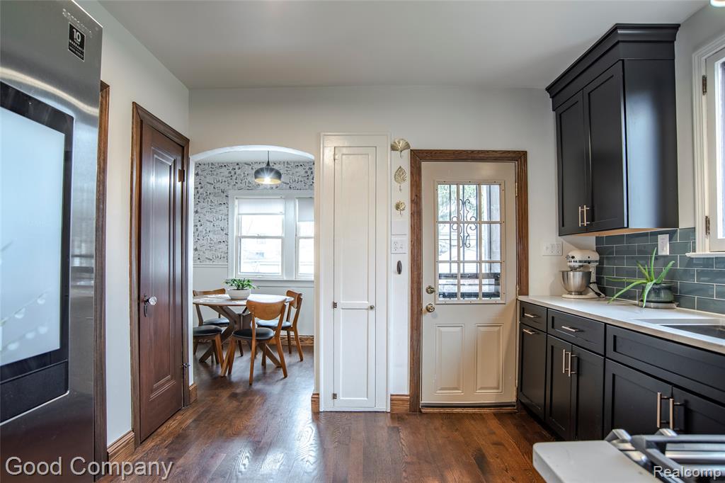 14535 Ashton Road Detroit, MI 48223 - Photo 22 of 59