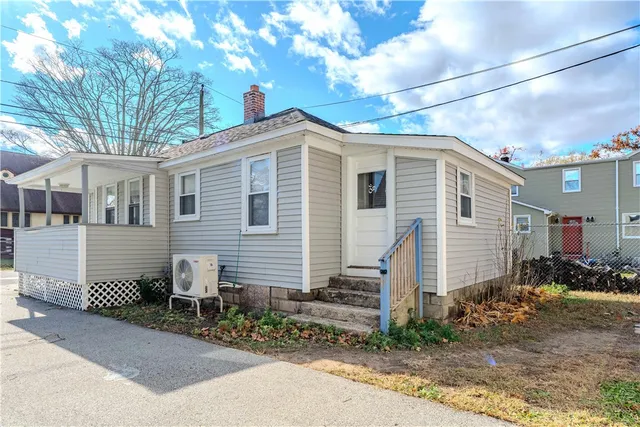 $399,000 | 83 Ottawa Avenue, Warwick, RI 02889