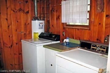 7490 Port Austin Road Caseville, MI 48725 - Photo 8 of 16 7490PtAustinLaundry.jpg