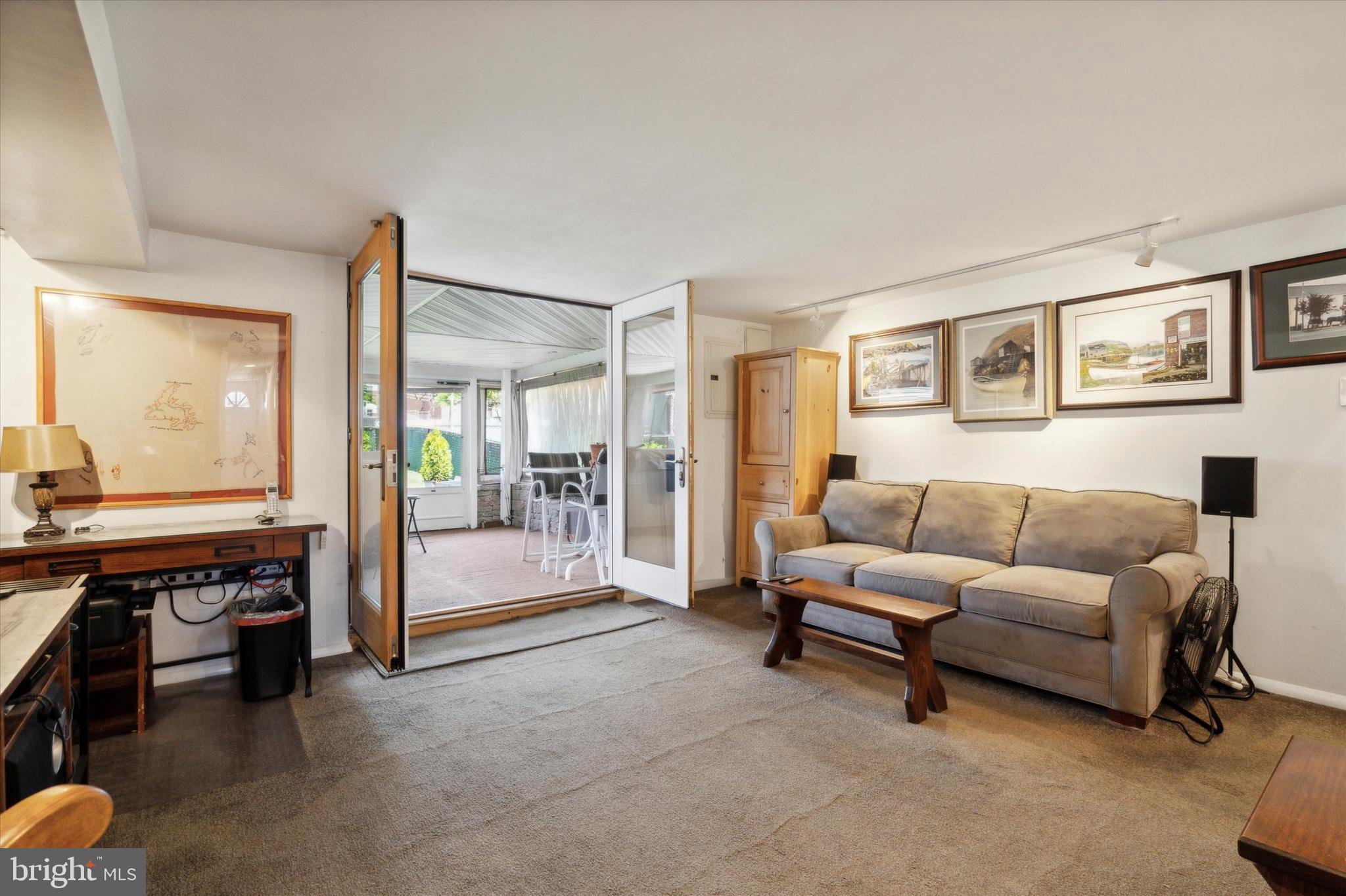 2765 Clayton Street Philadelphia, PA 19152 - Photo 18 of 25