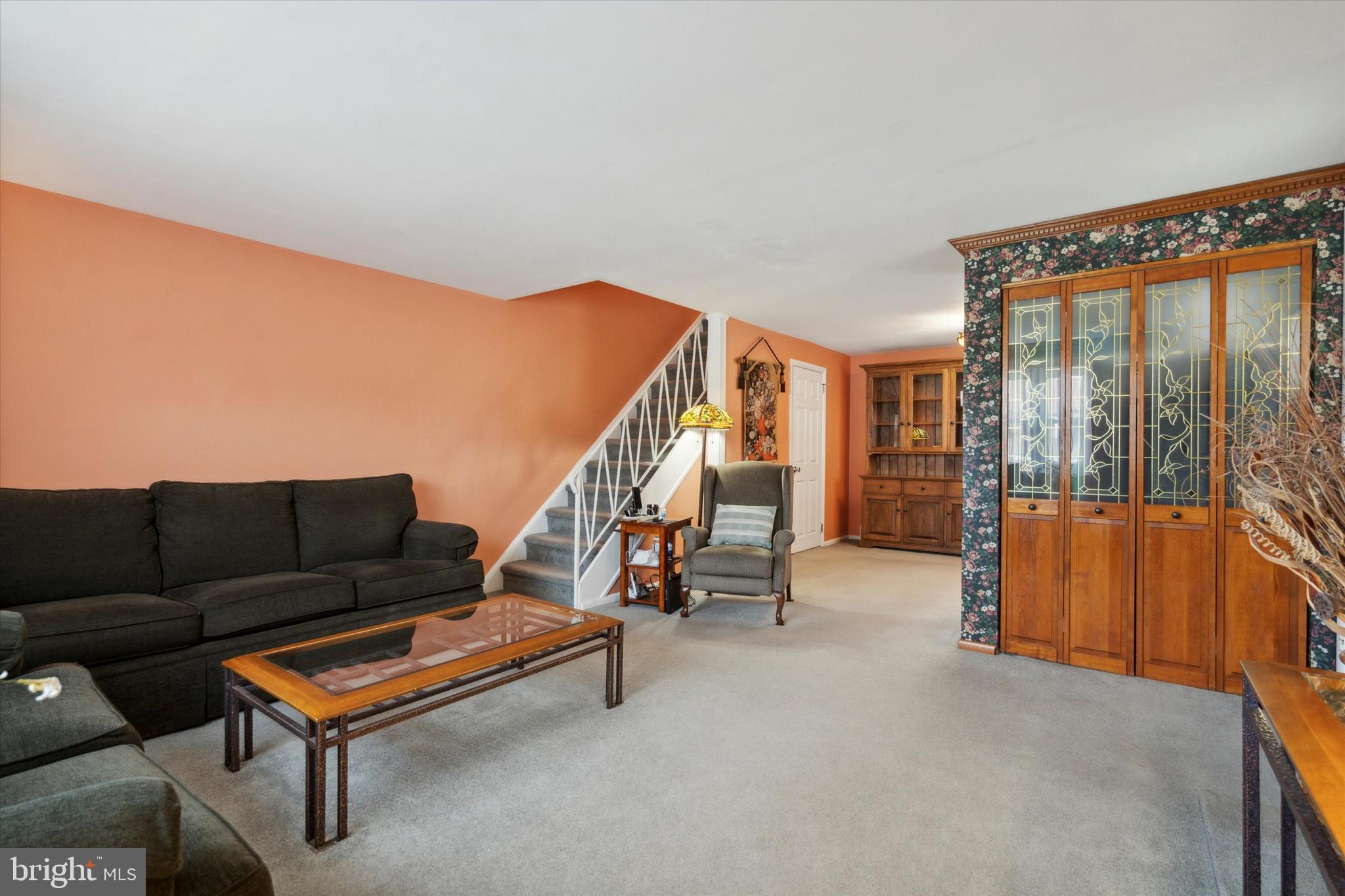 2765 Clayton Street Philadelphia, PA 19152 - Photo 2 of 25