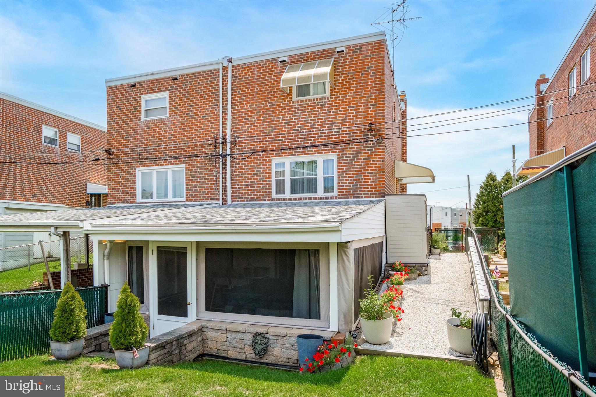 2765 Clayton Street Philadelphia, PA 19152 - Photo 24 of 25