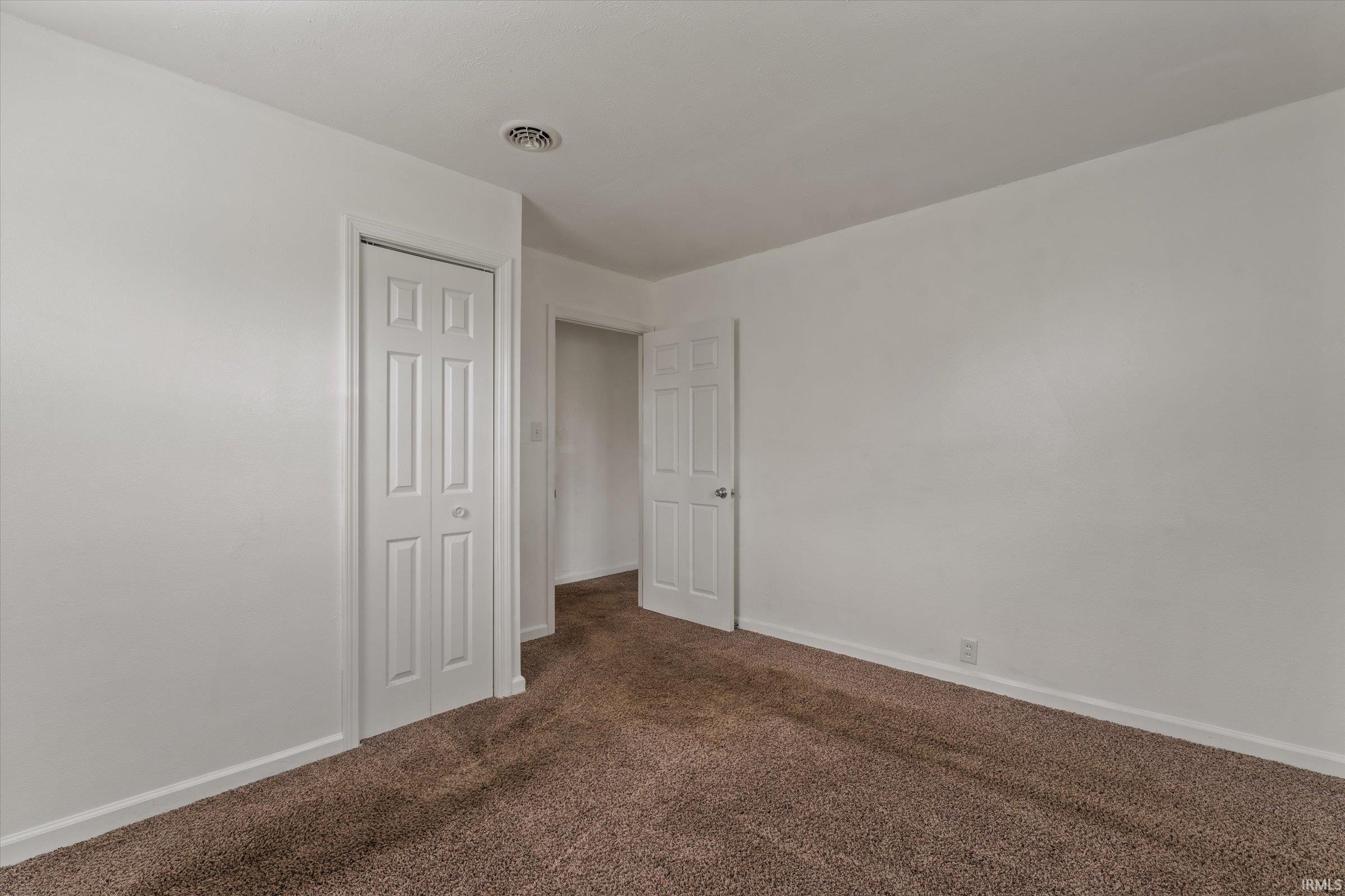 720 Orchard Street Elkhart, IN 46516 - Photo 12 of 25