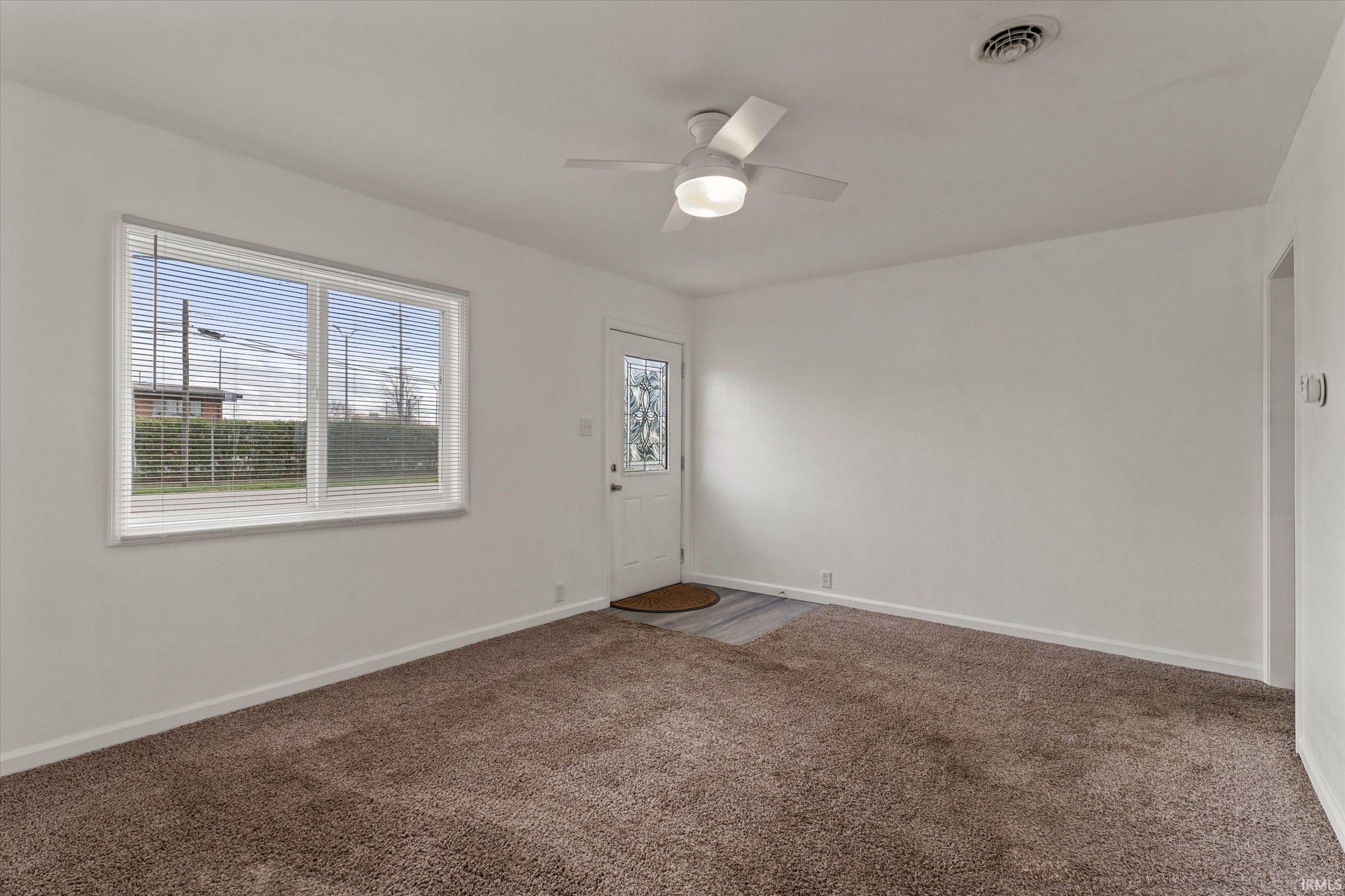 720 Orchard Street Elkhart, IN 46516 - Photo 5 of 25