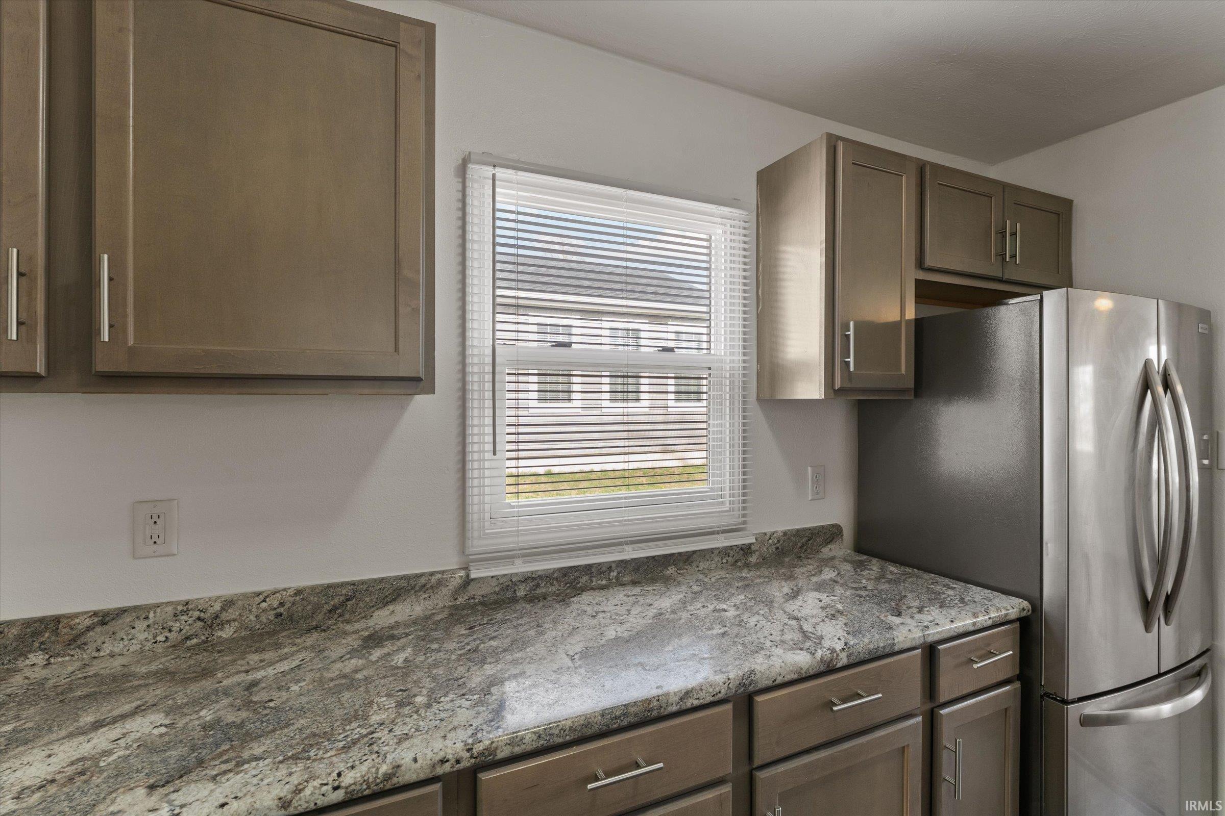 720 Orchard Street Elkhart, IN 46516 - Photo 10 of 25