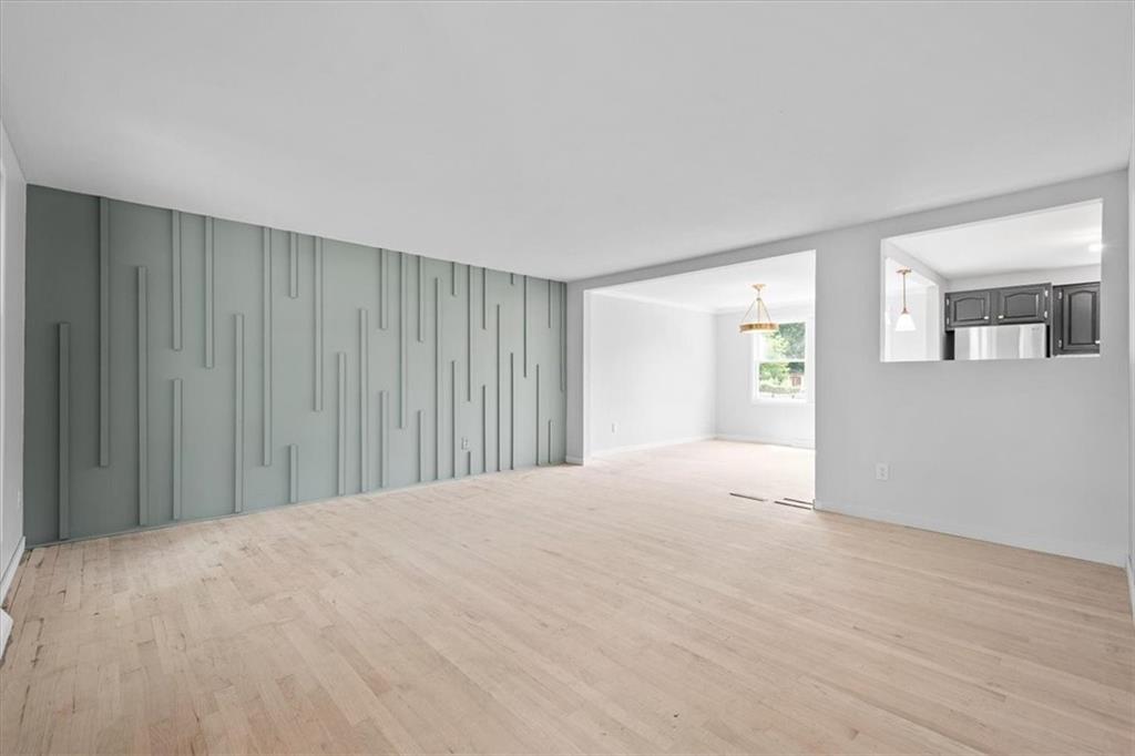 457 Inwood Road Pittsburgh, PA 15237 - Photo 10 of 39 a view of an empty room with a window
