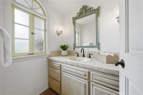 $1,575,000 | 1 Vía La Cima, Rancho Palos Verdes, CA 90275