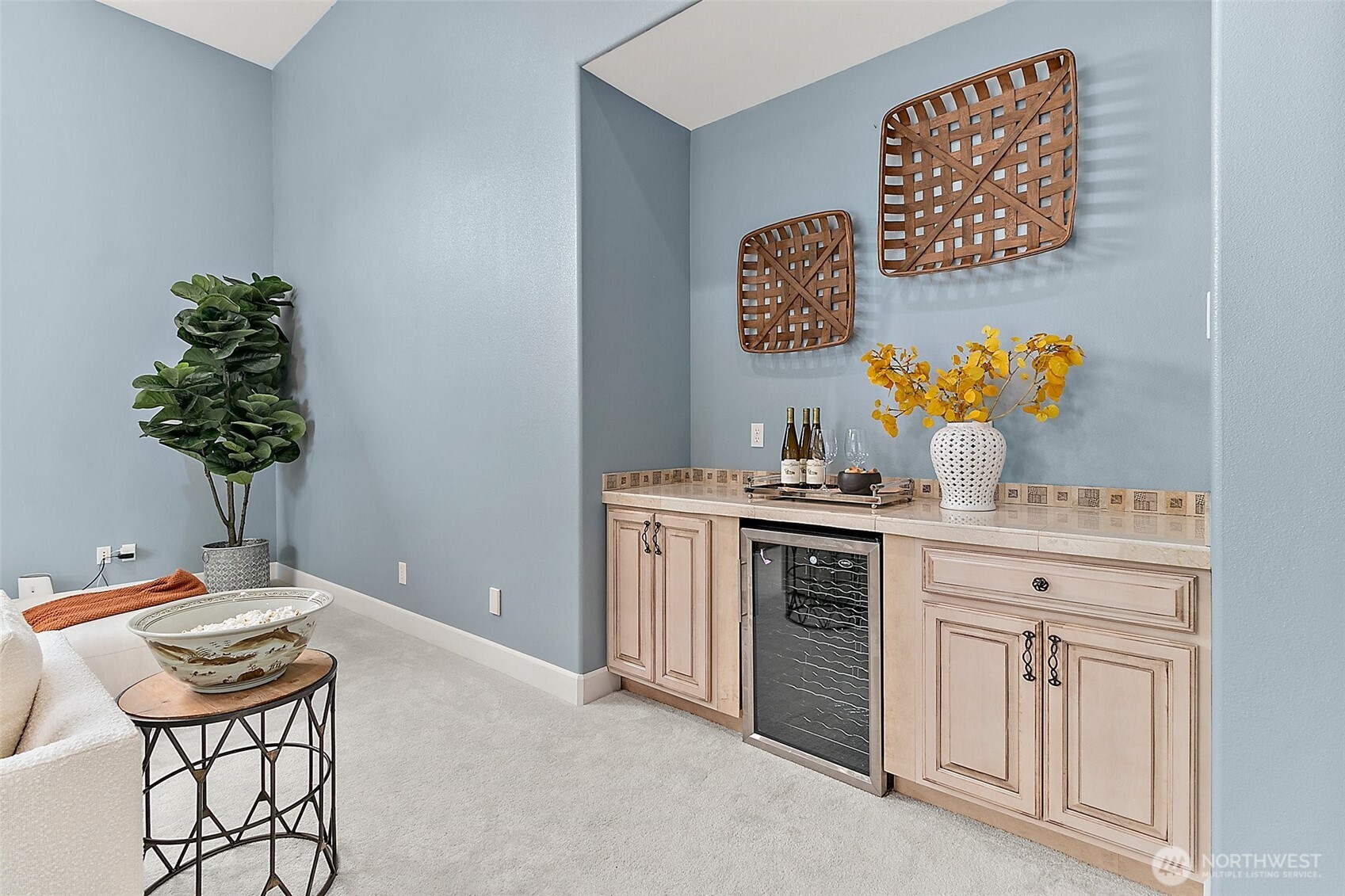 1038 Belfair Road Bellevue, WA 98004 - Photo 20 of 40 Gallery Image 20