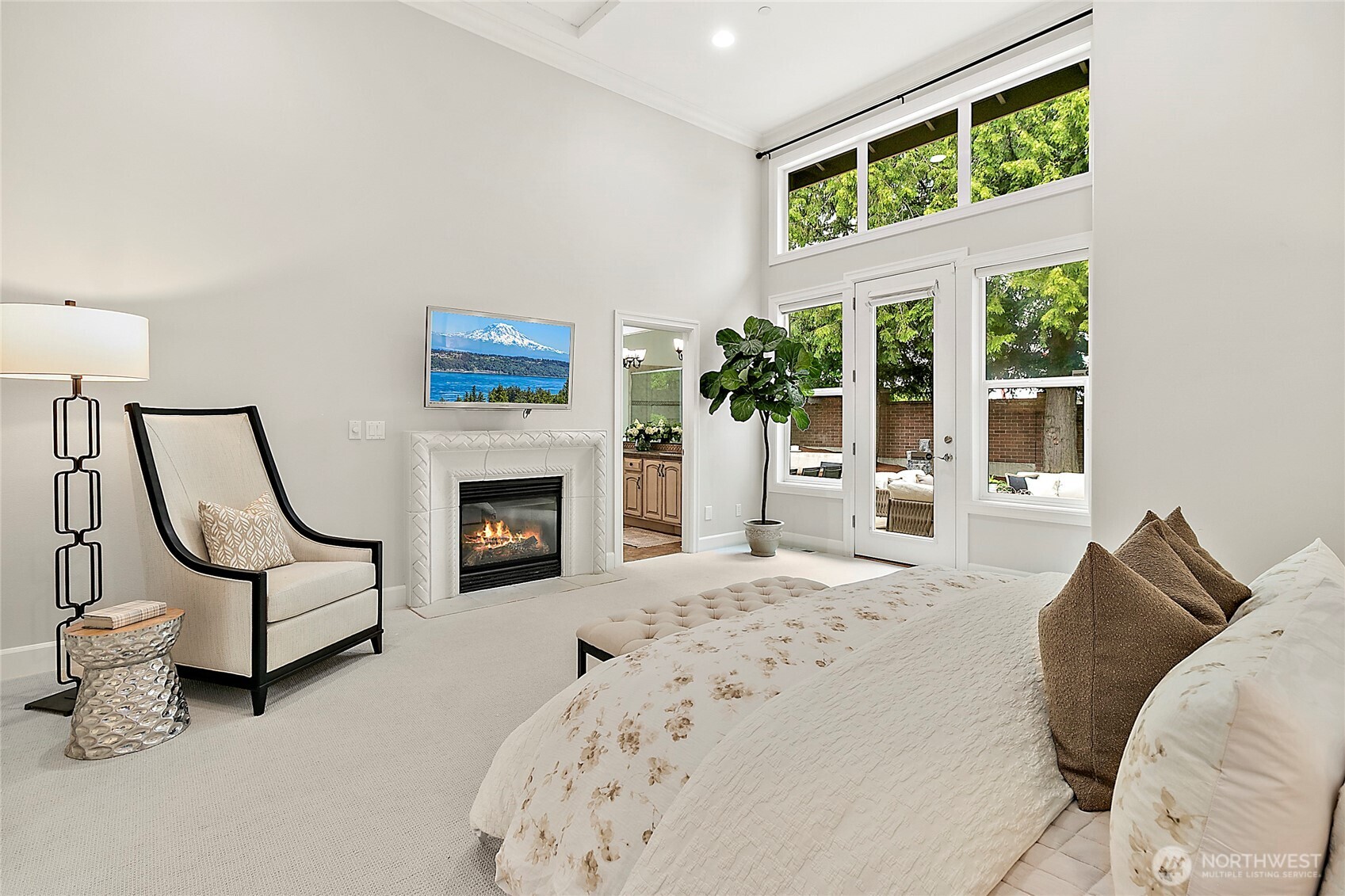 1038 Belfair Road Bellevue, WA 98004 - Photo 21 of 40 Gallery Image 21