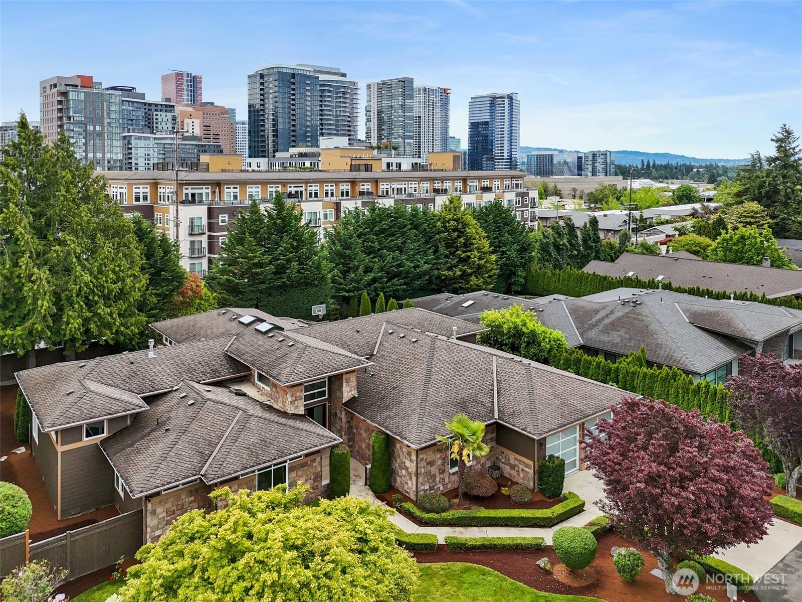 1038 Belfair Road Bellevue, WA 98004 - Photo 38 of 40 Gallery Image 38