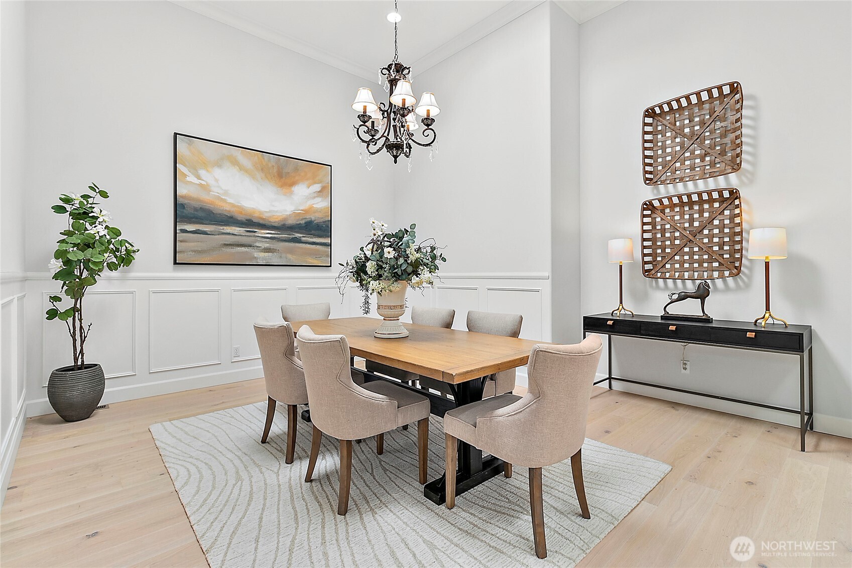 1038 Belfair Road Bellevue, WA 98004 - Photo 10 of 40 Gallery Image 10