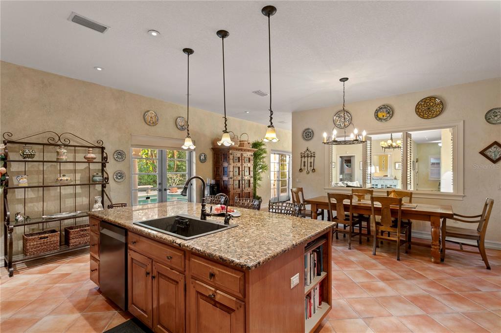 4803 West Woodmere Road Tampa, FL 33609 - Photo 25 of 76