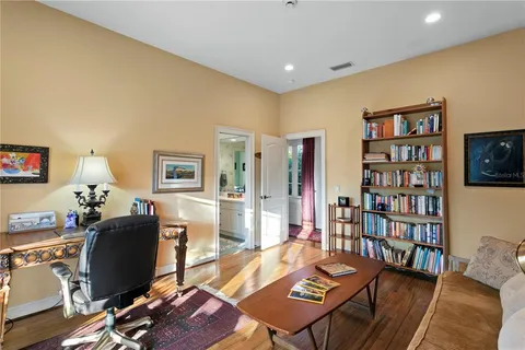 $2,895,000 | 4803 West Woodmere Road, Tampa, FL 33609