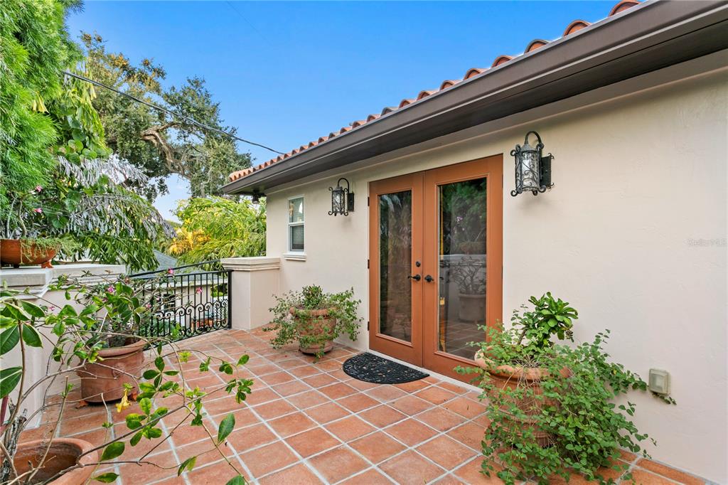 4803 West Woodmere Road Tampa, FL 33609 - Photo 64 of 80