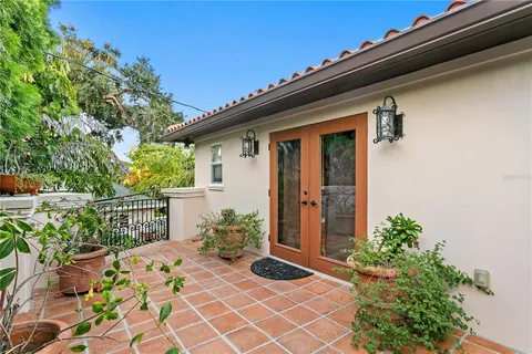 $2,895,000 | 4803 West Woodmere Road, Tampa, FL 33609