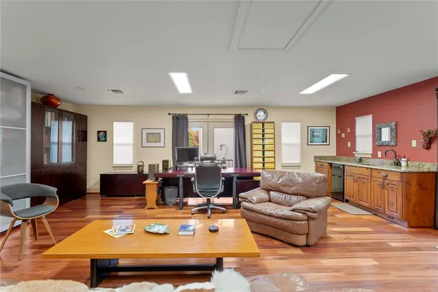 $2,950,000 | 4803 West Woodmere Road, Tampa, FL 33609