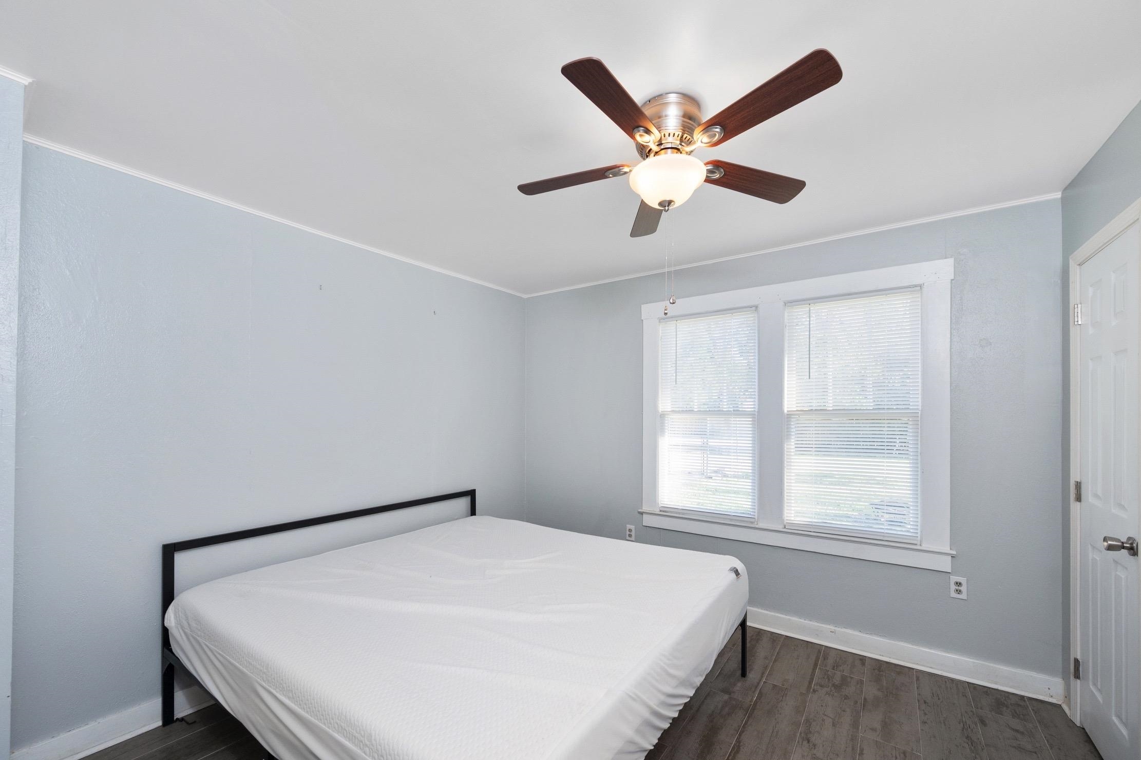 205 West Magnolia Avenue Foley, AL 36535 - Photo 15 of 25