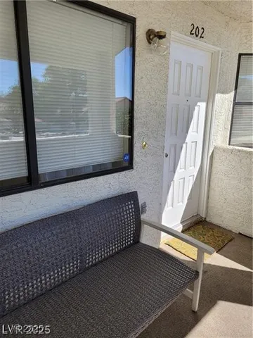 $1,650 | 8804 River Pines Court, Unit 202, Las Vegas, NV 89117