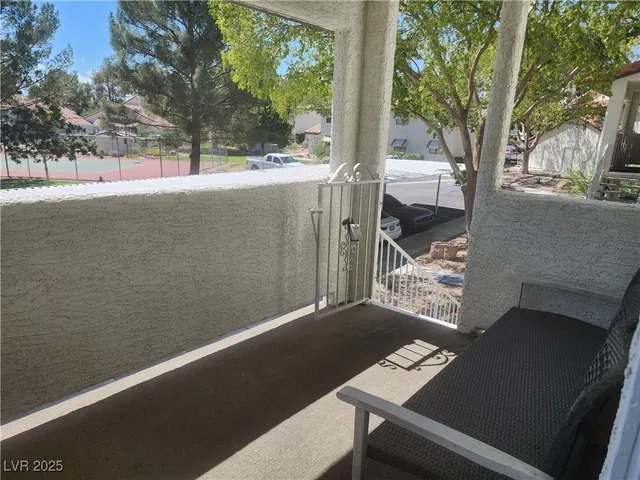 $1,650 | 8804 River Pines Court, Unit 202, Las Vegas, NV 89117