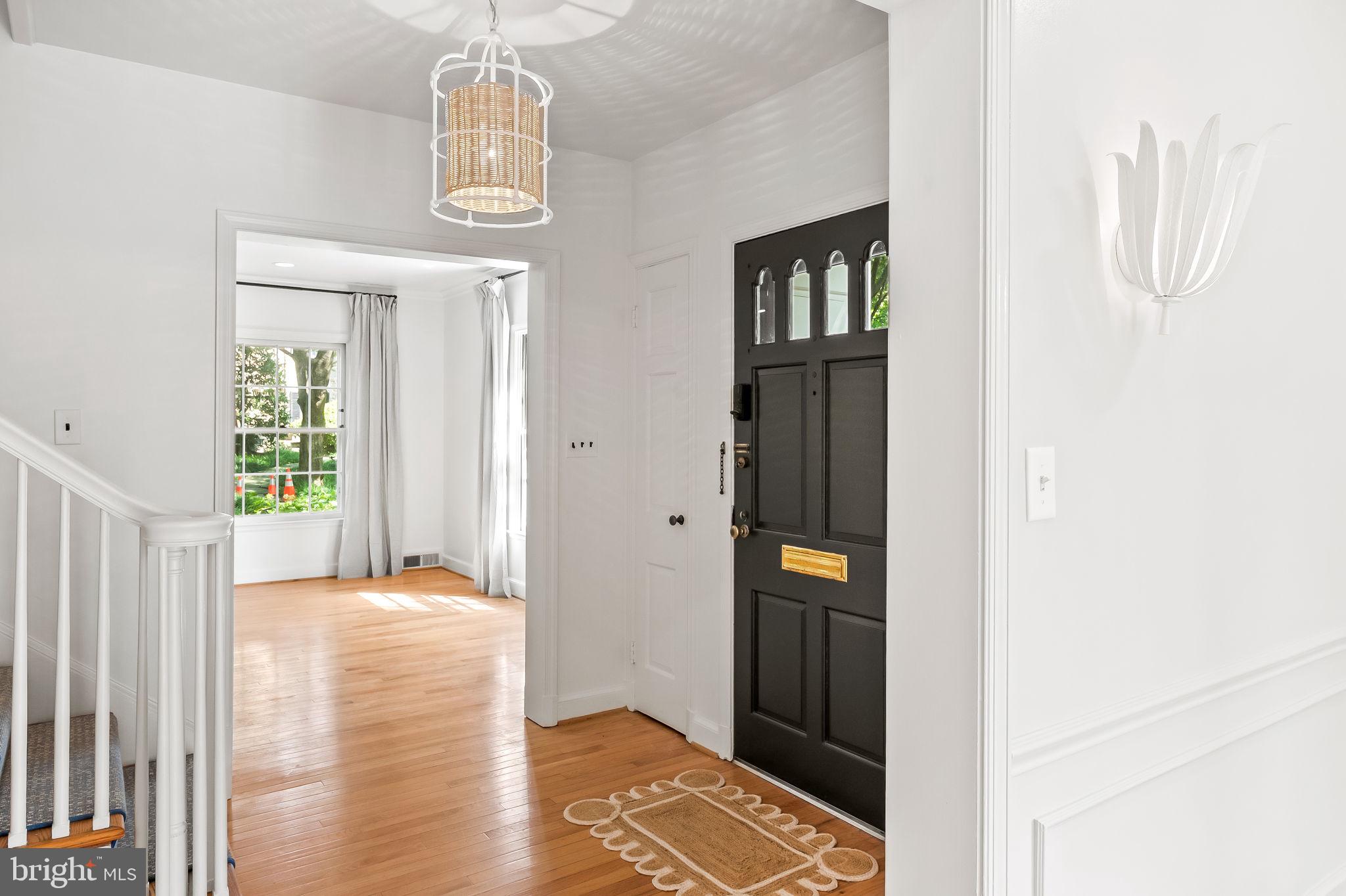 101 Churchwardens Road Baltimore, MD 21212 - Photo 3 of 37 Gallery Image 3