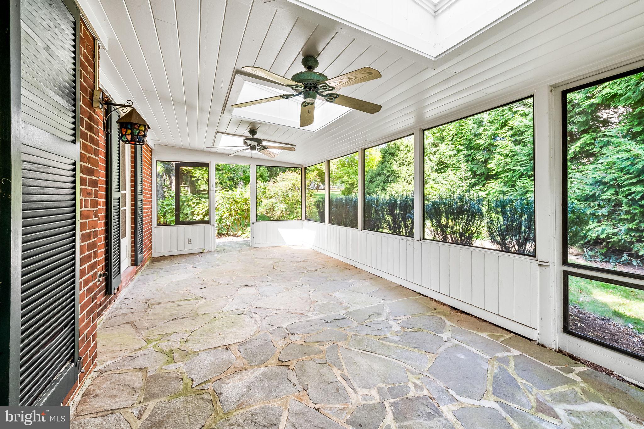 101 Churchwardens Road Baltimore, MD 21212 - Photo 8 of 37 Gallery Image 8