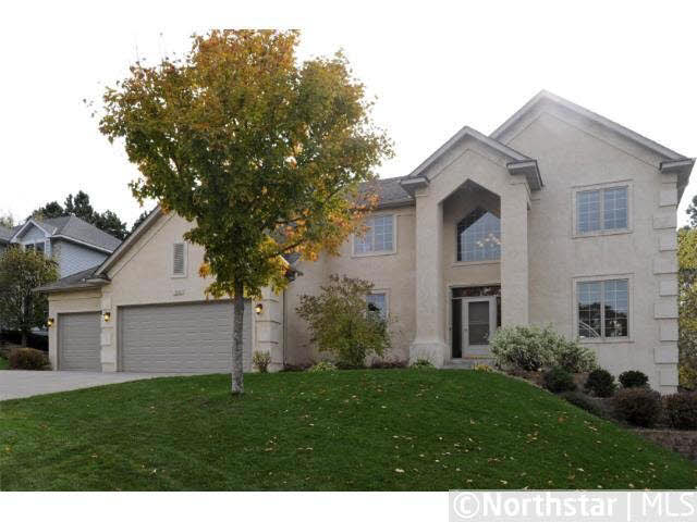 816 Amble Road Shoreview, MN 55126 - Photo 1 of 18 Gallery Image 1