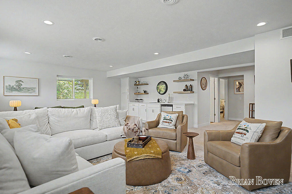 8366 Rose Ridge Drive Rockford, MI 49341 - Photo 45 of 63 2F9A0719