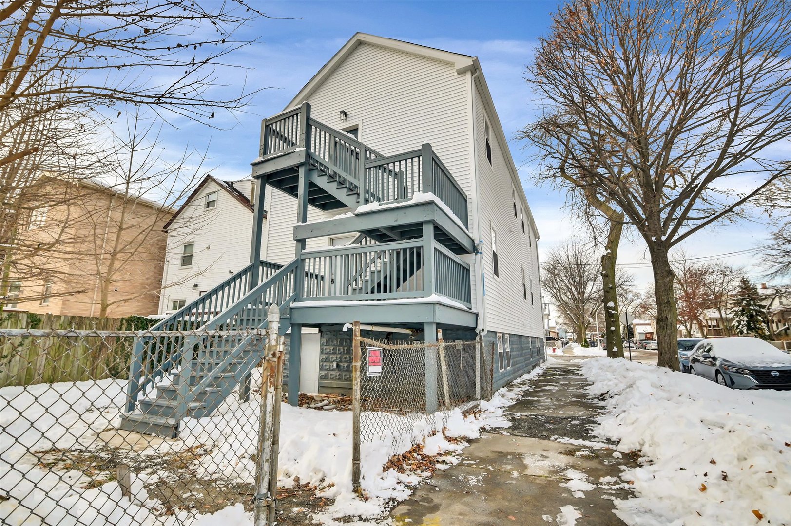 Undisclosed Address Chicago, IL 60609 - Photo 3 of 13