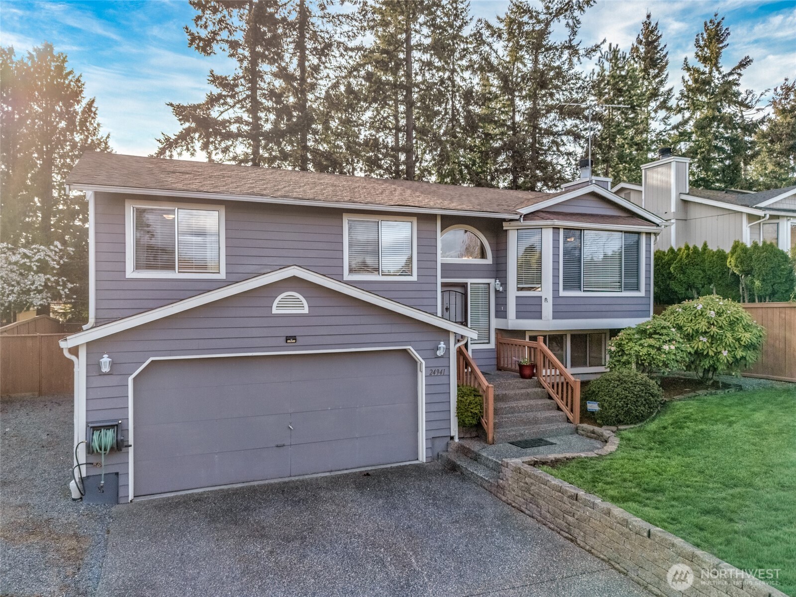 24941 13th Place South Des Moines, WA 98198 - Photo 1 of 33