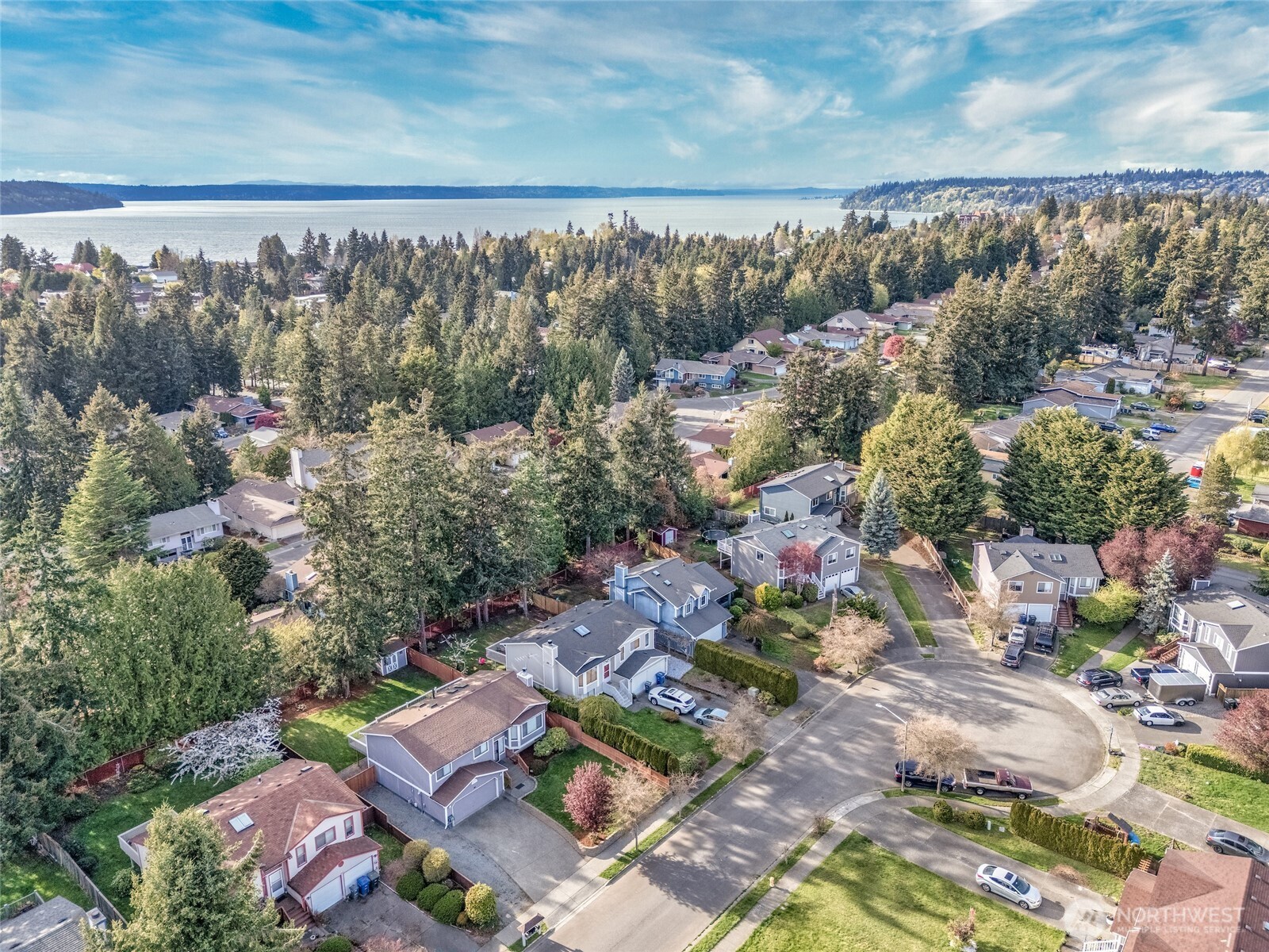 24941 13th Place South Des Moines, WA 98198 - Photo 11 of 33