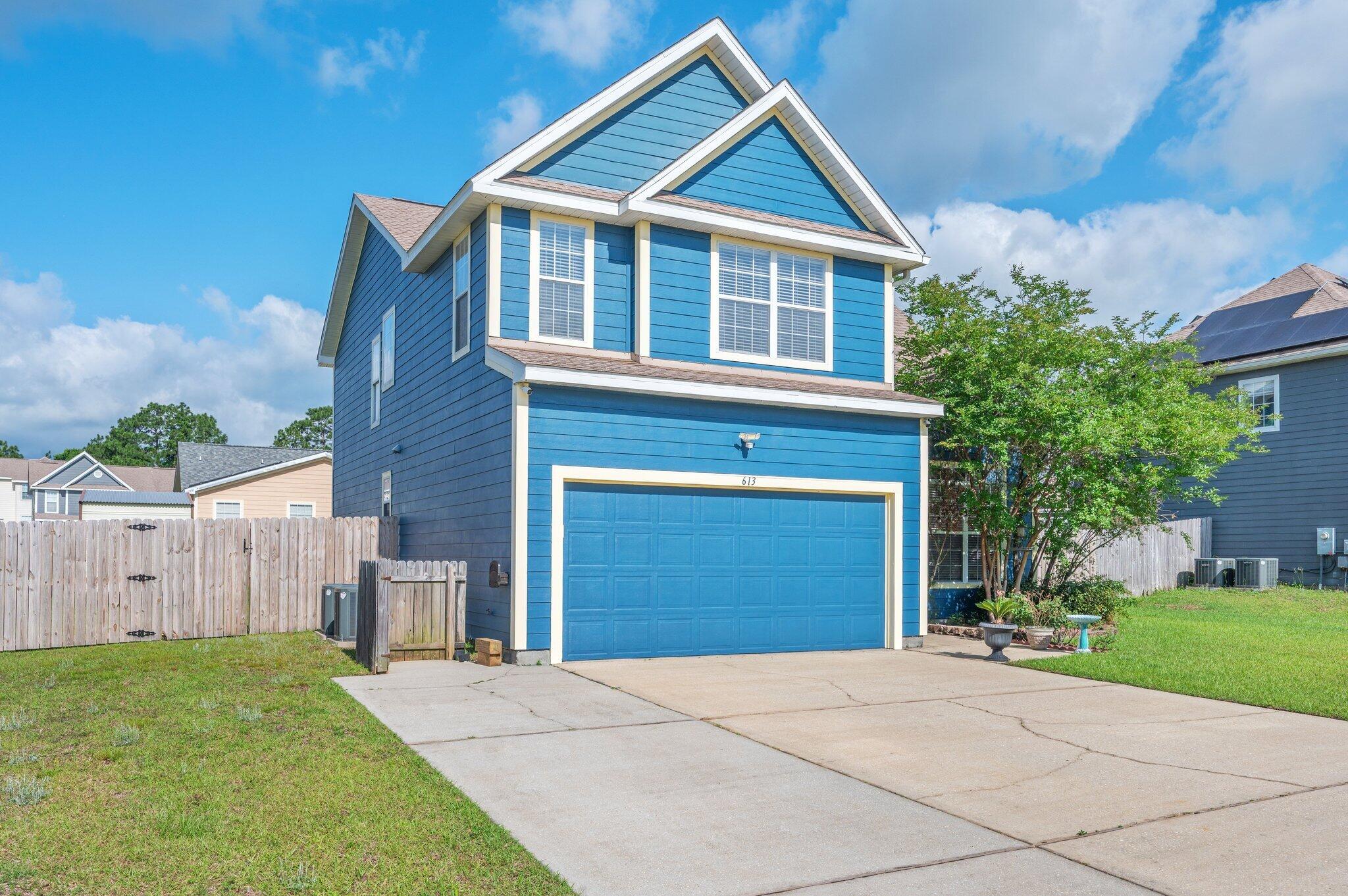 613 Prairie Street Crestview, FL 32536 - Photo 3 of 43 3-web-or-mls-613-prairie-st