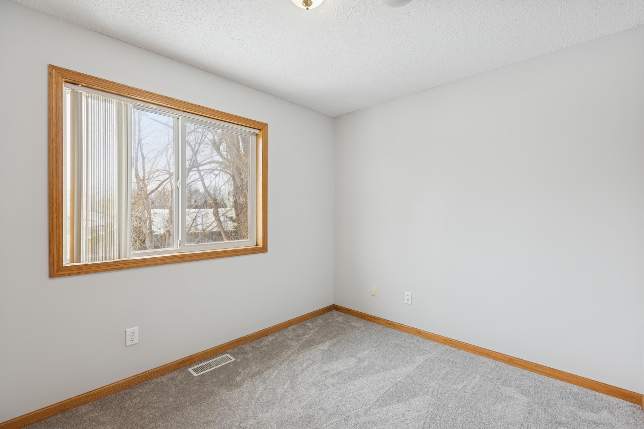 211 7th Street South Winsted, MN 55395 - Photo 16 of 34