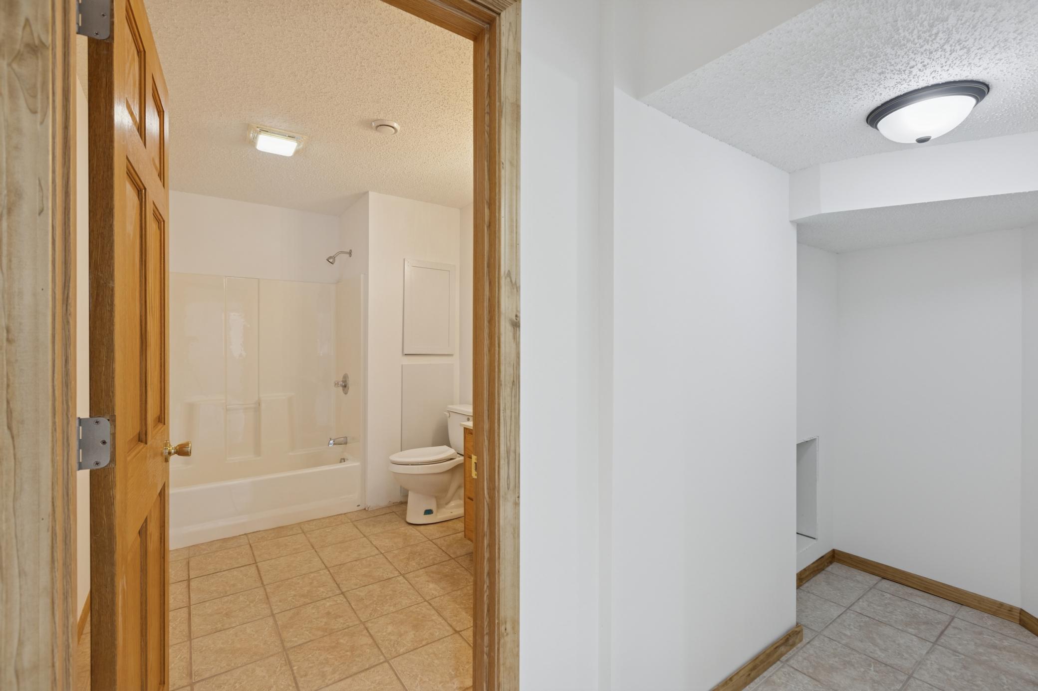 211 7th Street South Winsted, MN 55395 - Photo 31 of 34