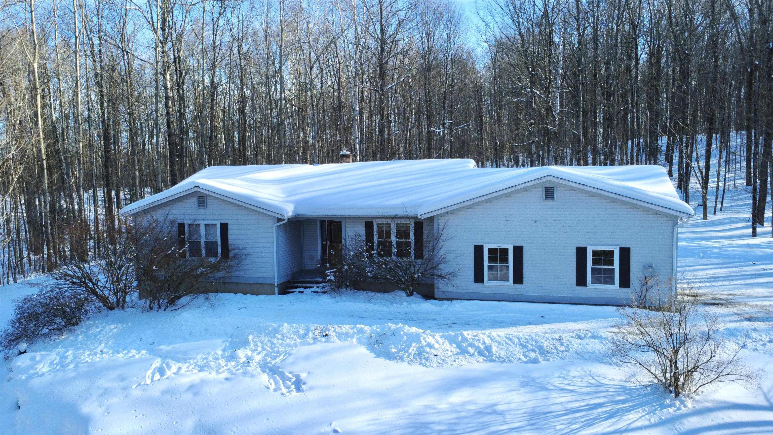 866 Ridge Hill Drive Derby, VT 05855 - Photo 33 of 37
