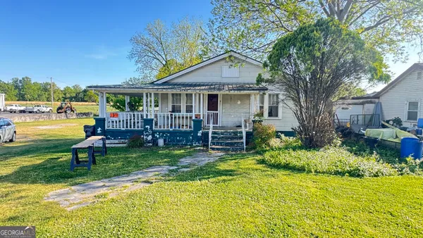 $165,000 | 1199 West Main Street, Centre, AL 35960