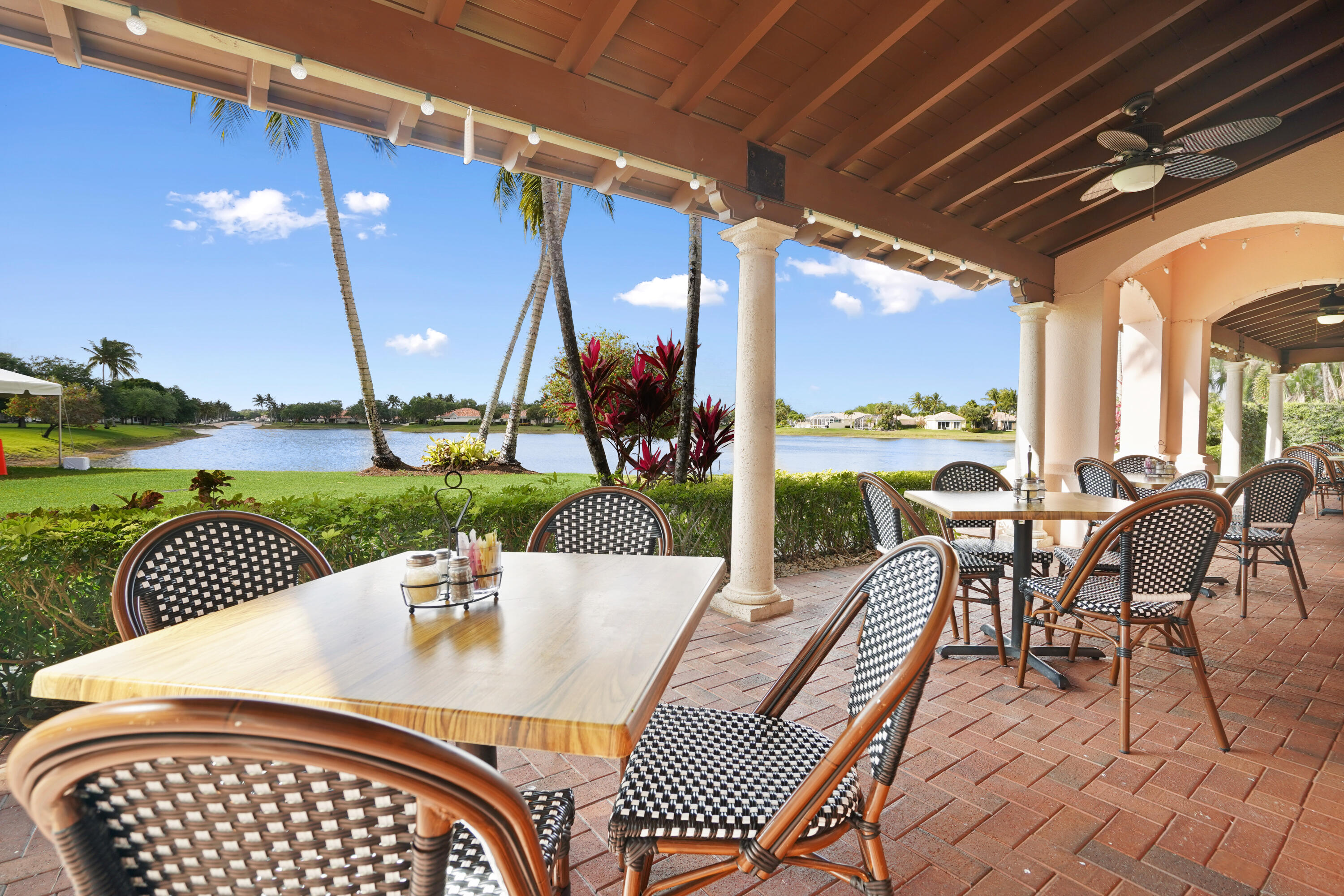 2162 Blue Springs Road West Palm Beach, FL 33411 - Photo 12 of 42 Restaurant View