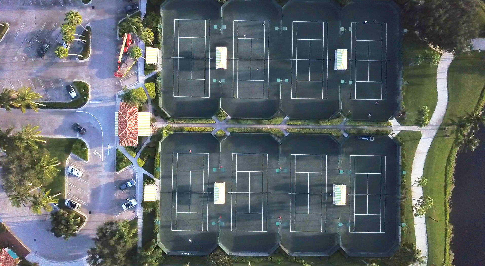 2162 Blue Springs Road West Palm Beach, FL 33411 - Photo 24 of 42 Har-tru Courts