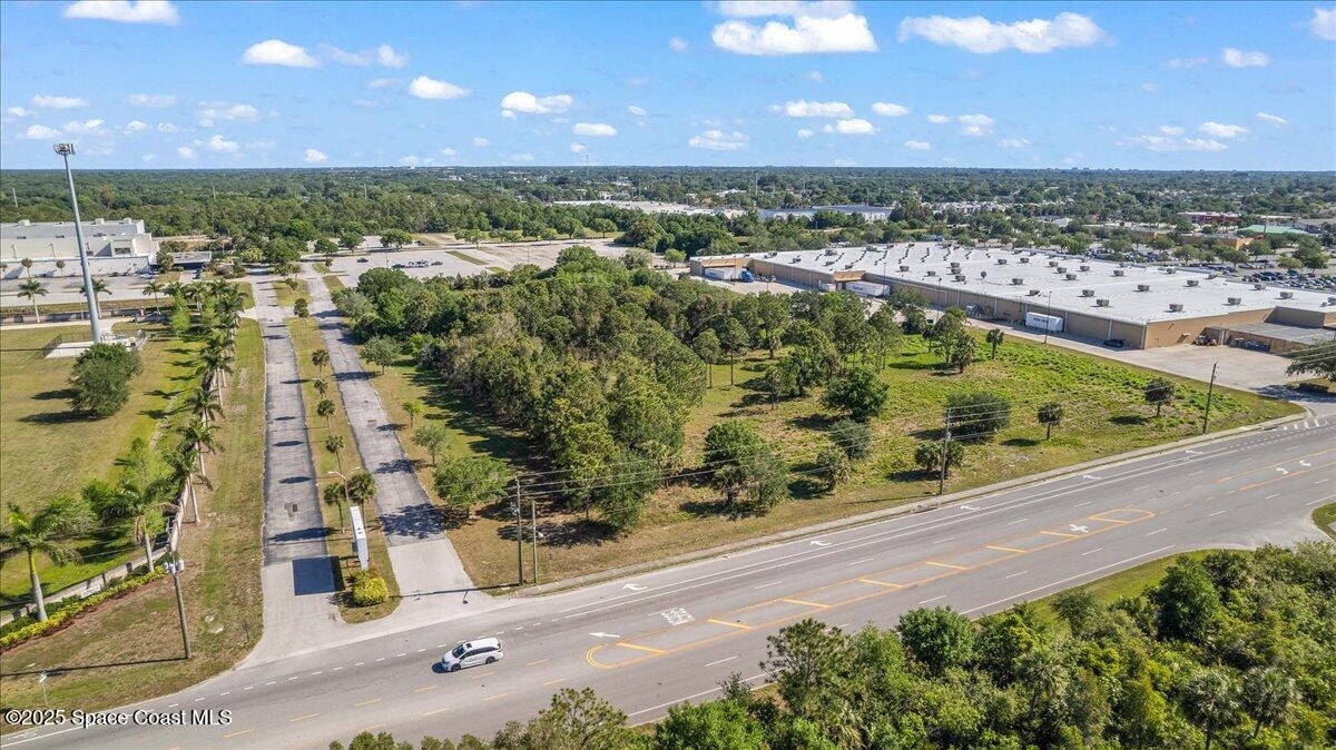 3400 B Sarno Road Melbourne, FL 32935 - Photo 5 of 14 a view of a city