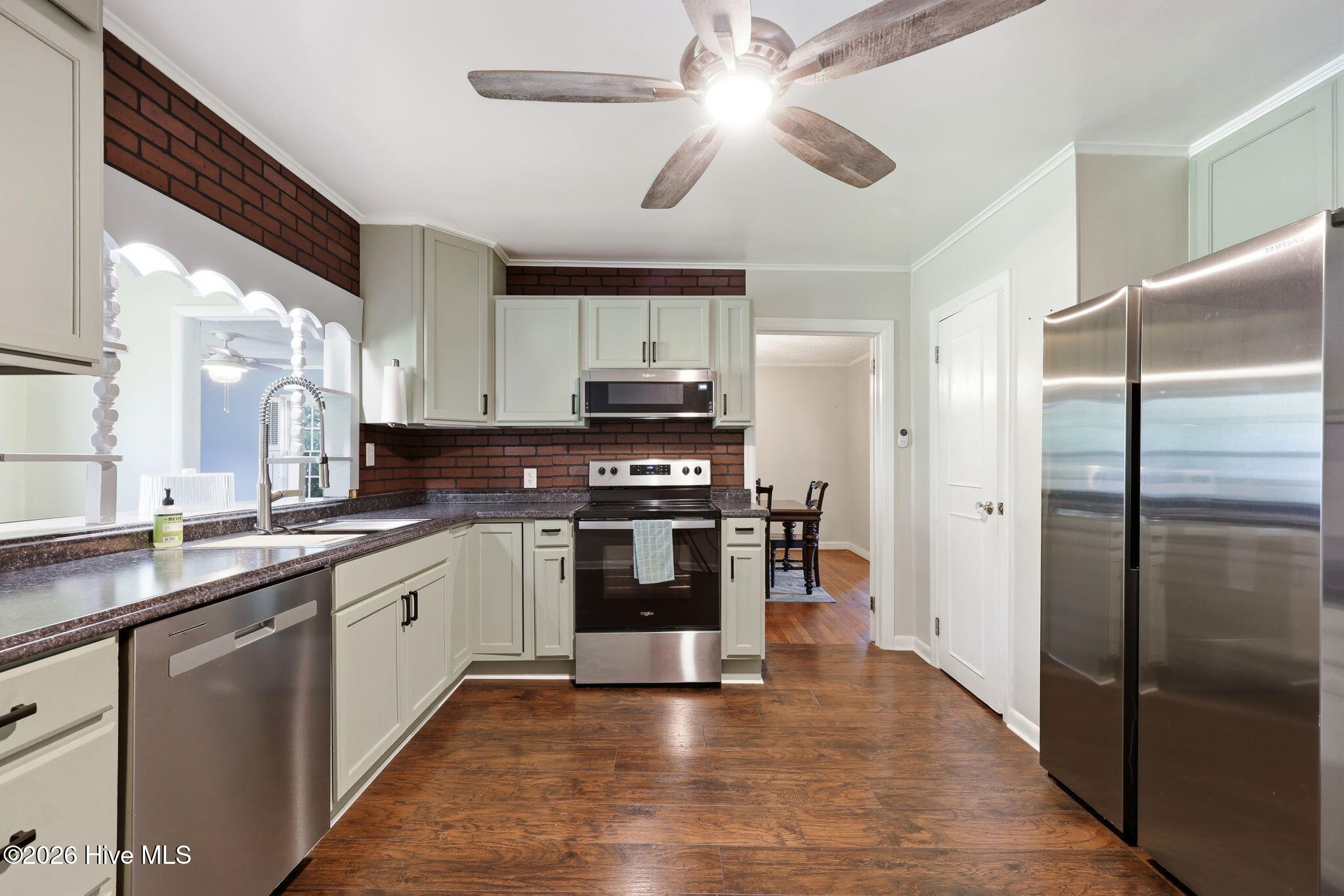 114 Marshallberg Road Smyrna, NC 28579 - Photo 7 of 50