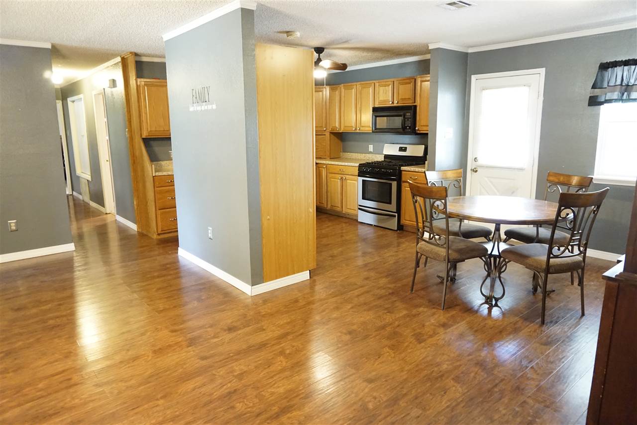 607 Marchbanks Street Perry, OK 73077 - Photo 7 of 35 Gallery Image 7